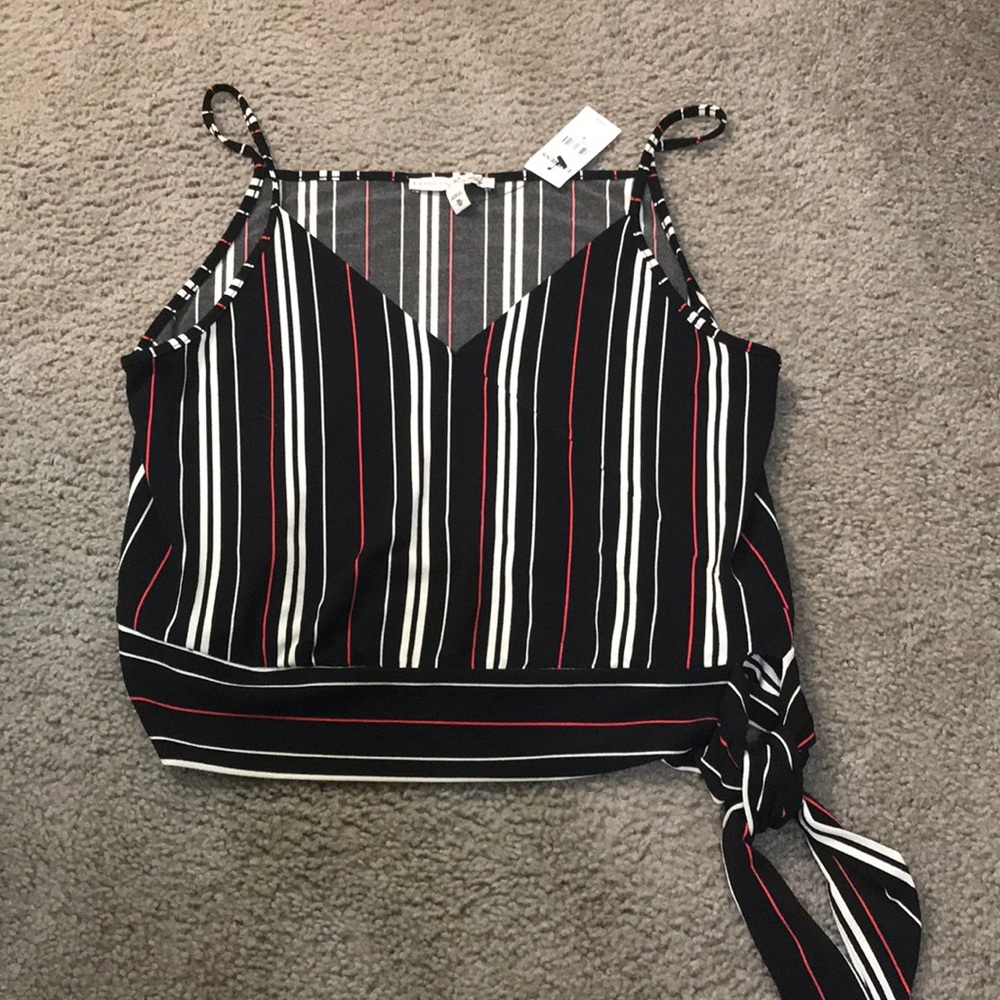 Crop top